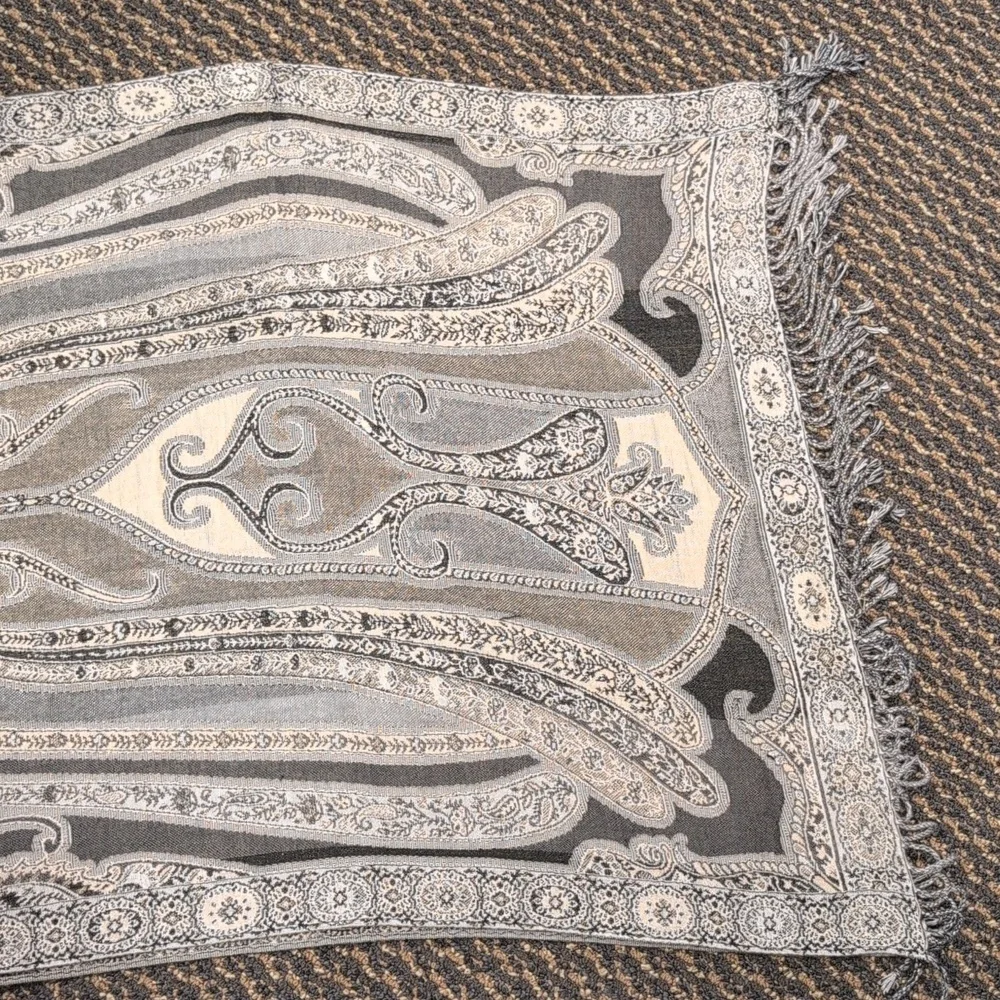 Paisley Fringe Scarf Black and Cream 21x 76